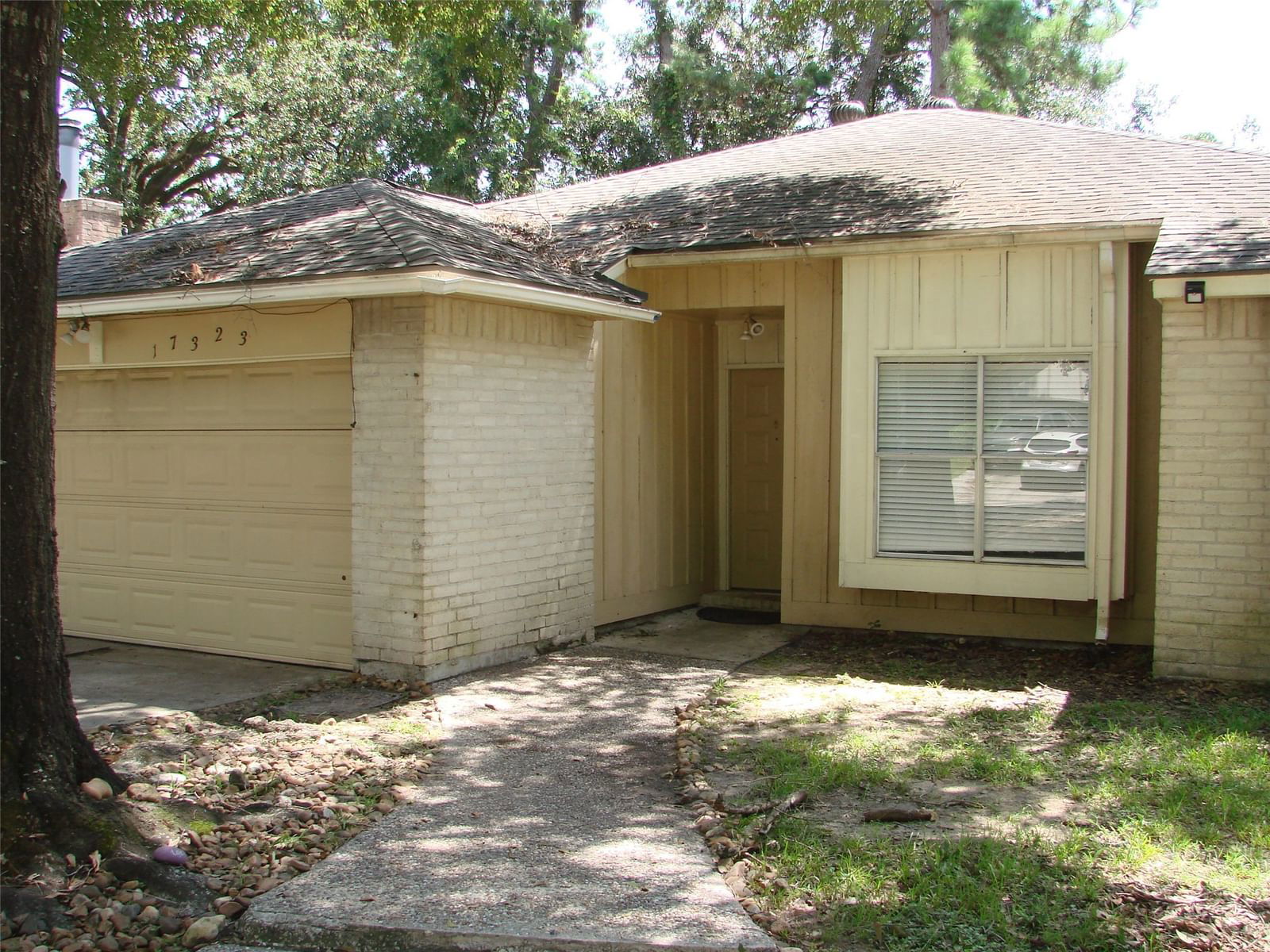 Real estate property located at 17323 Chaseloch, Harris, Memorial Chase Sec 04, Spring, TX, US