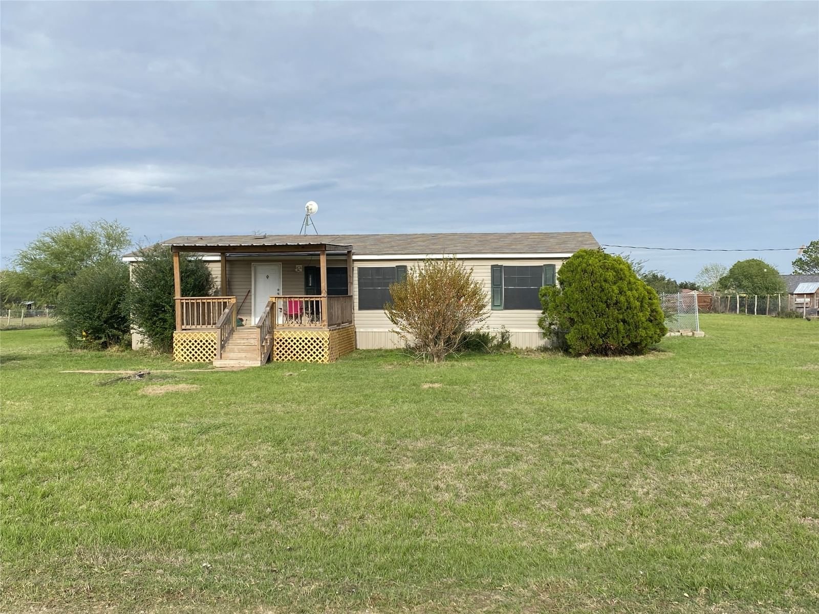 Real estate property located at 1914 Lauren, Austin, Meadow View Estates, Sealy, TX, US