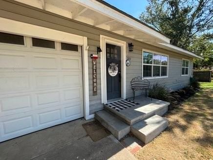 Real estate property located at 203 S Broadway Street, Burleson, Caldwell, TX, US