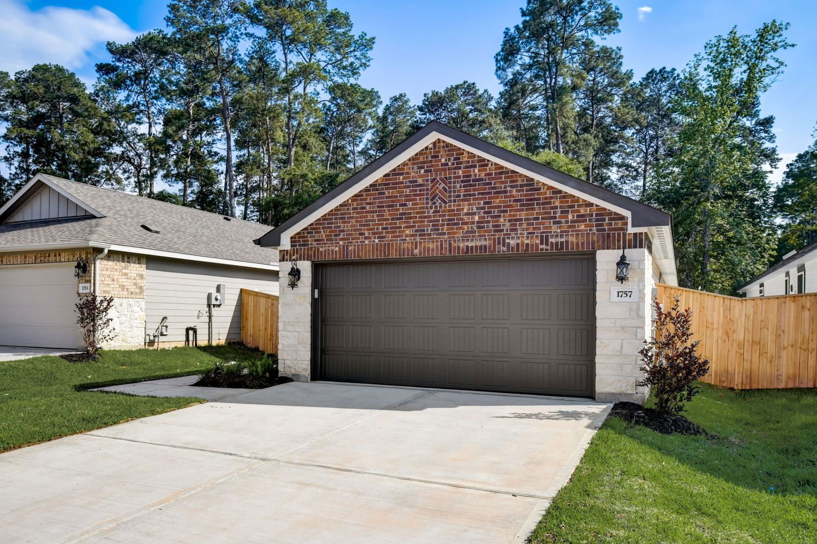 Real estate property located at 1757 SUCCOTASH OAK, Montgomery, Montgomery Oaks, Conroe, TX, US