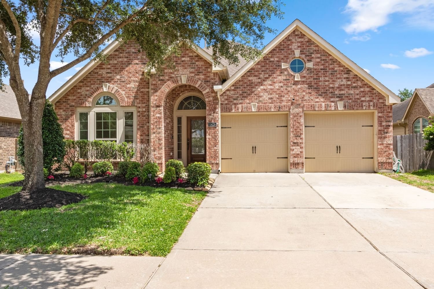 Real estate property located at 11426 Elizabeth Brook, Fort Bend, Canyon Village At Westheimer Lakes, Richmond, TX, US