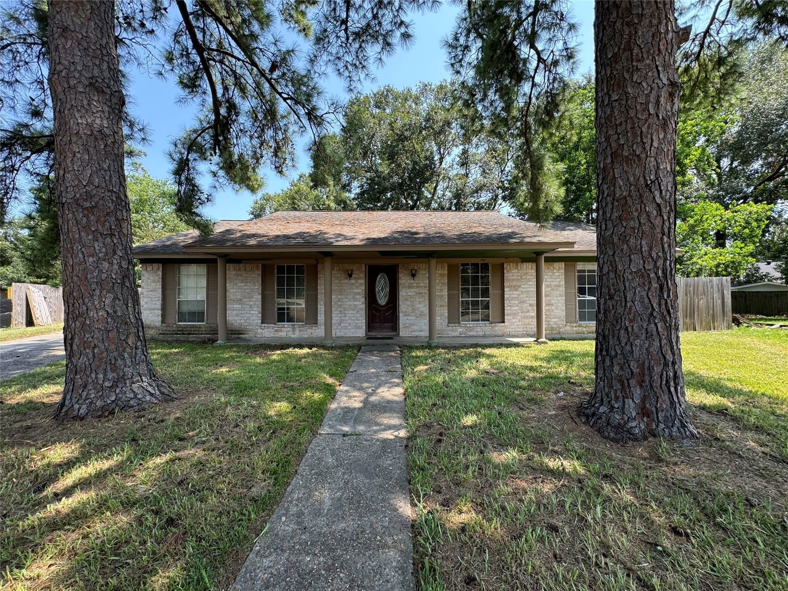 Real estate property located at 5619 Cypressgate, Harris, Greengate Place Sec 01, Spring, TX, US