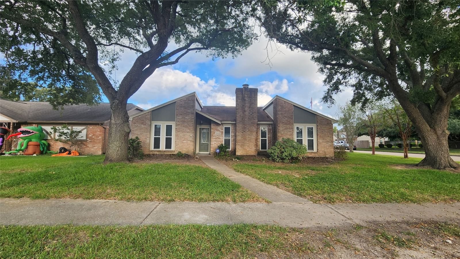 Real estate property located at 15139 Tresch, Harris, Sterling Knoll, Houston, TX, US