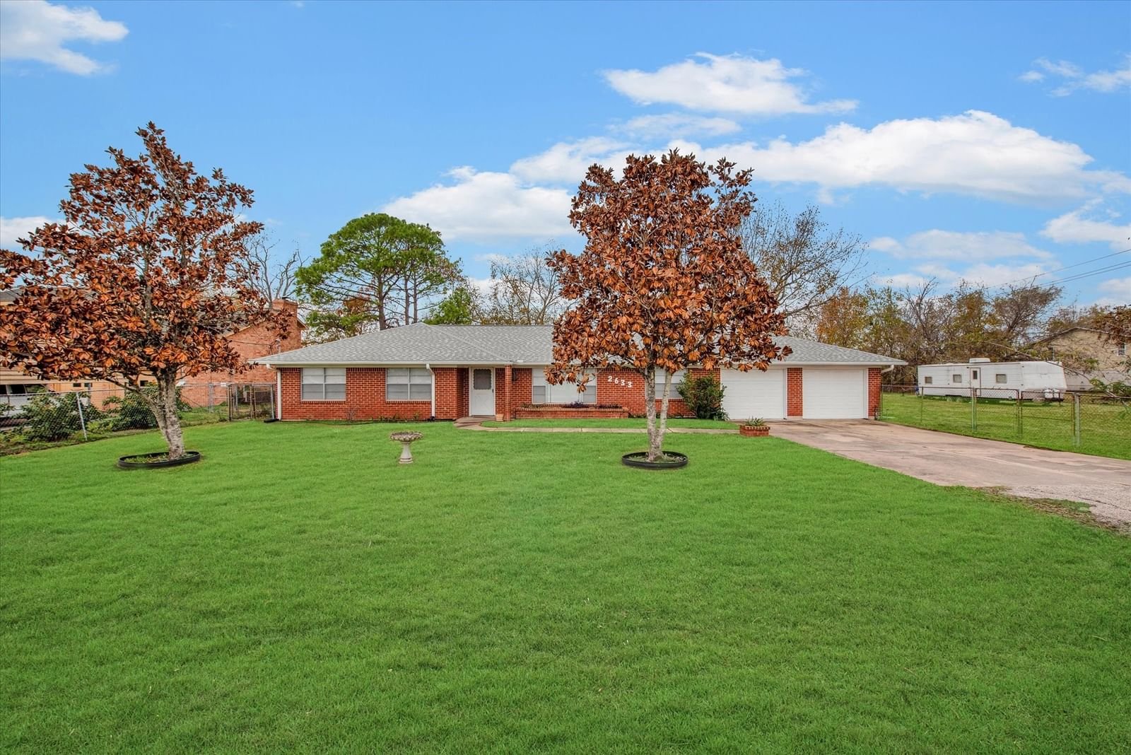 Real estate property located at 2633 Charles, Fort Bend, Benj George, Sugar Land, TX, US