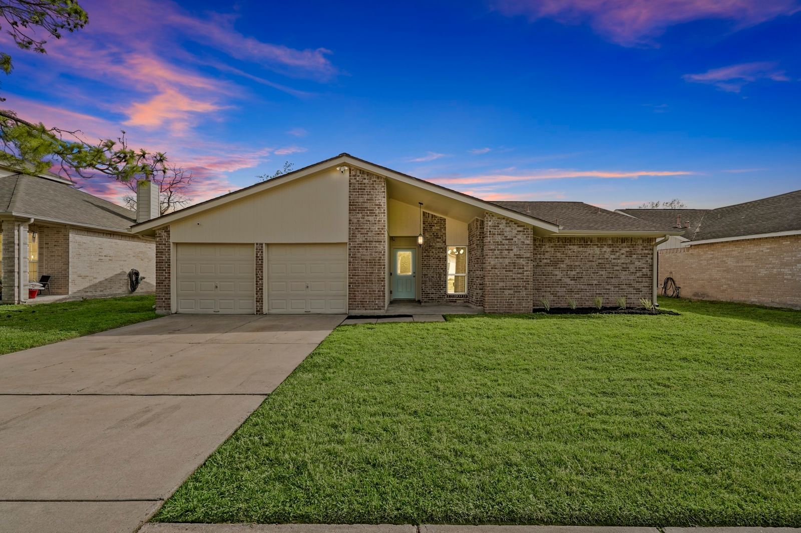 Real estate property located at 21407 Park Bend, Harris, Memorial Pkwy Sec 05, Katy, TX, US