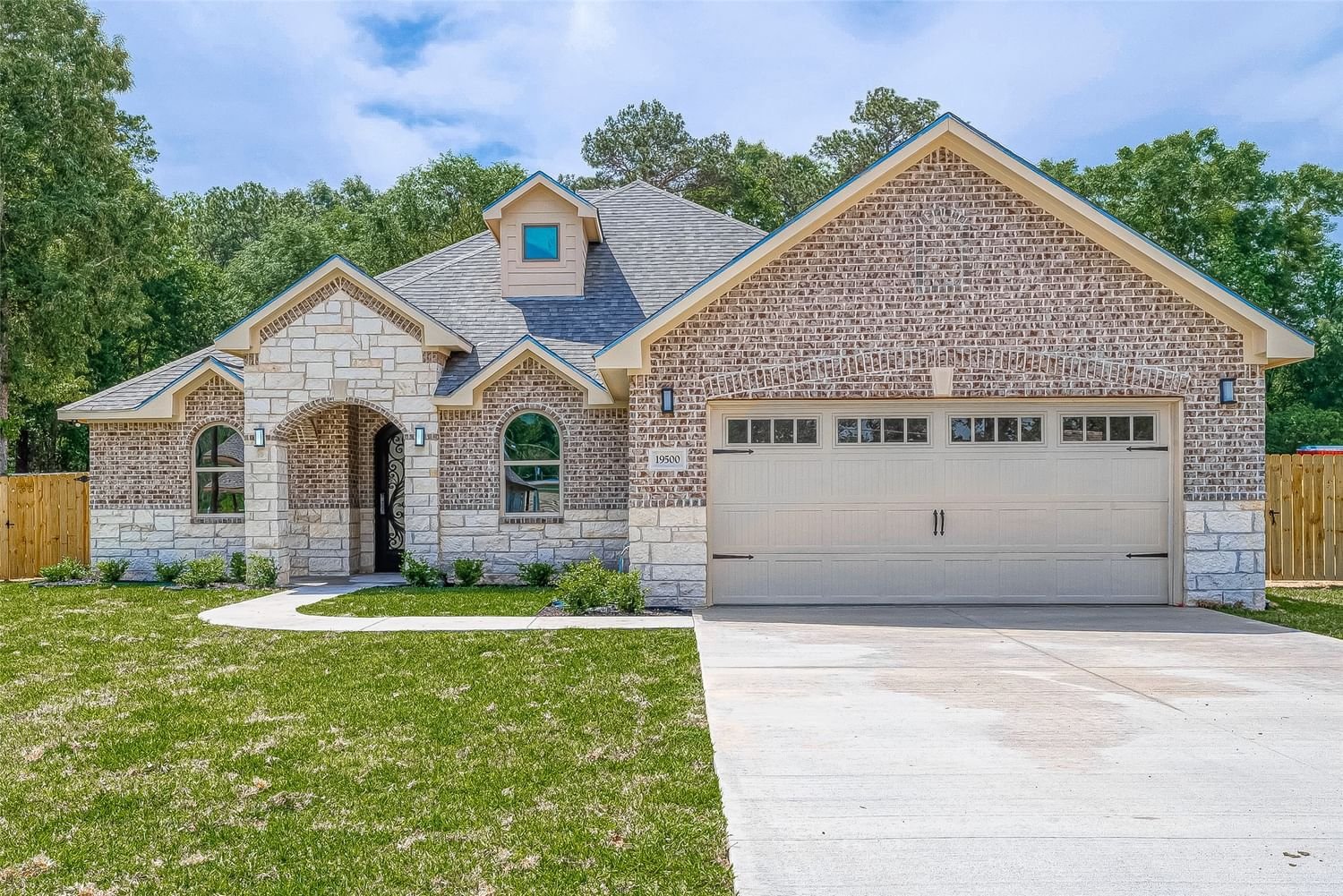 Real estate property located at 19500 Lazy Ln, Montgomery, Wood Hollow 02, Porter, TX, US