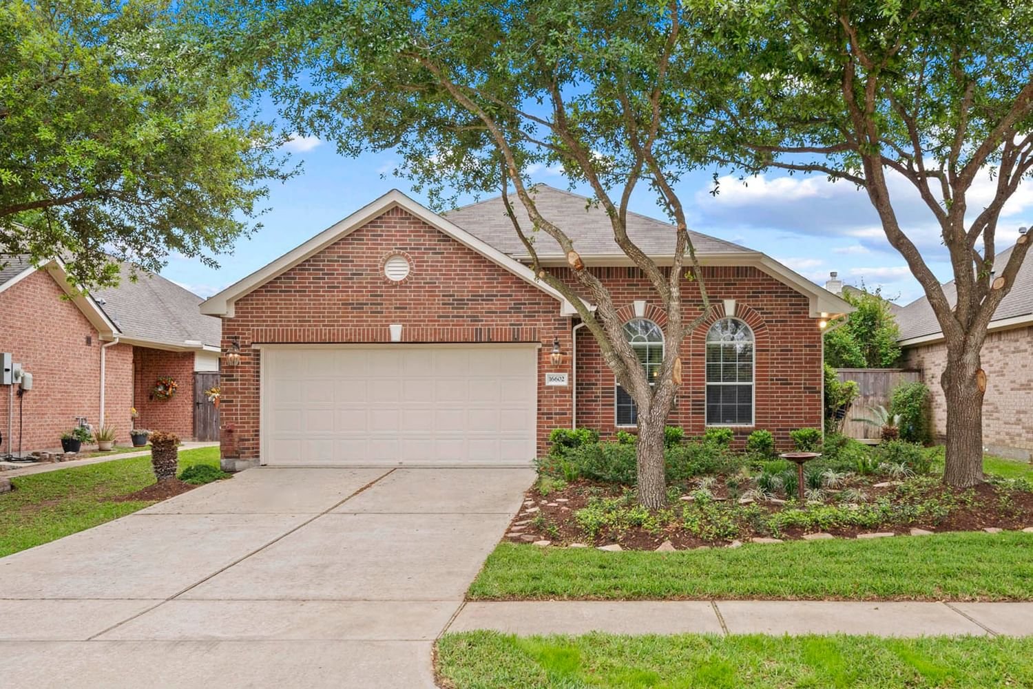 Real estate property located at 16602 Blue Shine, Harris, Fairfield Village North Sec 08, Cypress, TX, US
