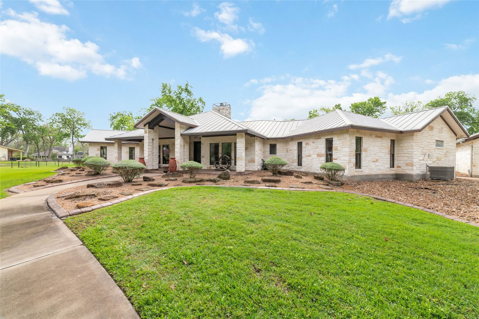 Real estate property located at 6023 Carolyn, Fort Bend, Pecan Creek, Richmond, TX, US