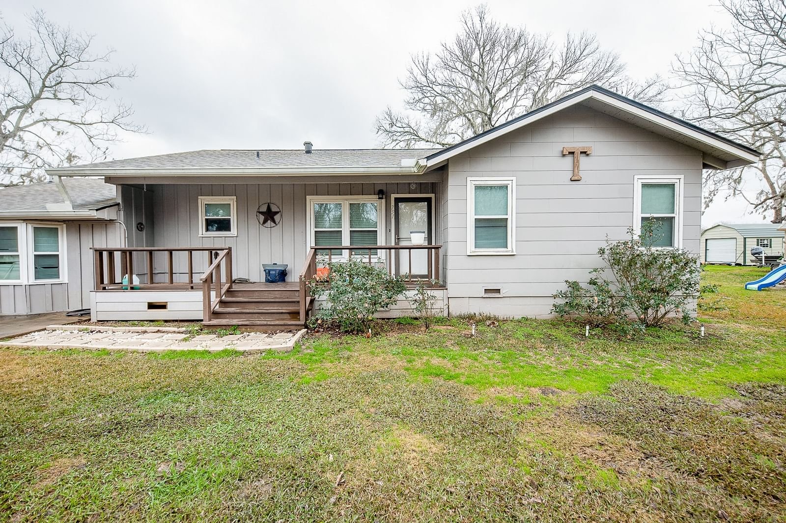 Real estate property located at 751 County Road 703, Brazoria, J H Bell, West Columbia, TX, US