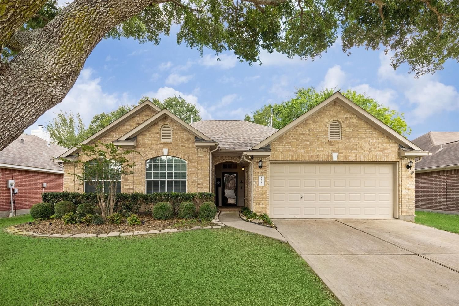 Real estate property located at 14918 Emerald Moss, Harris, Cypress Mill Park Sec 01, Cypress, TX, US