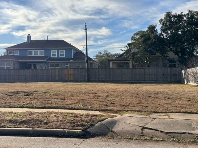 Real estate property located at 5011 Glenmeadow, Harris, Meyerland Sec 08 R/P E, Houston, TX, US
