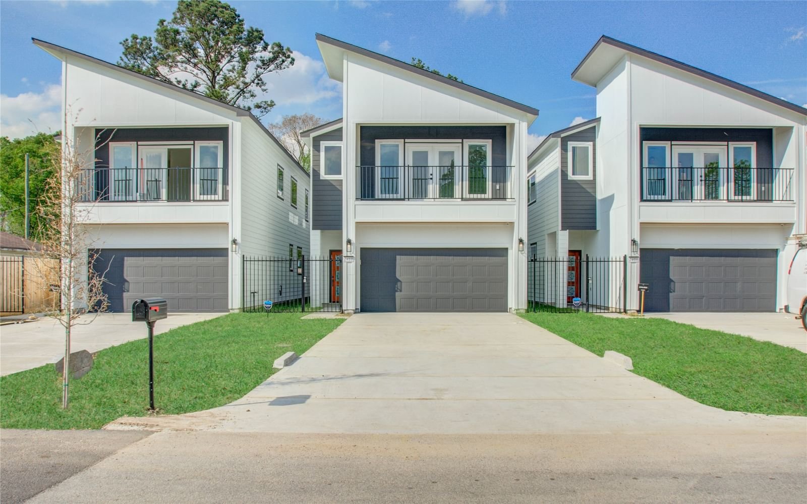 Real estate property located at 2410 Dalview, Harris, DALVIEW ESTATES, Houston, TX, US