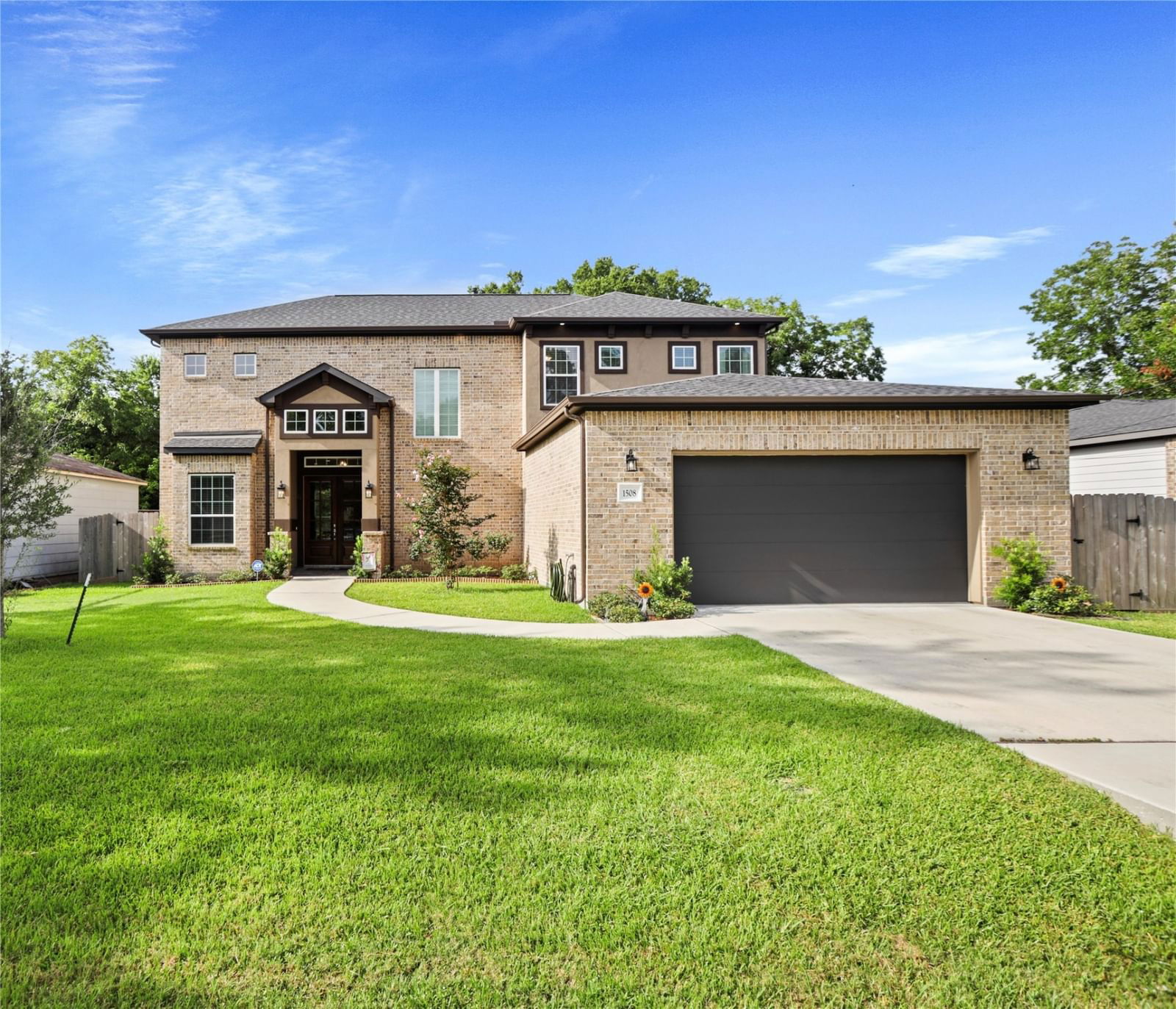 Real estate property located at 1508 Elizabeth, Fort Bend, Walenta Sub, Rosenberg, TX, US