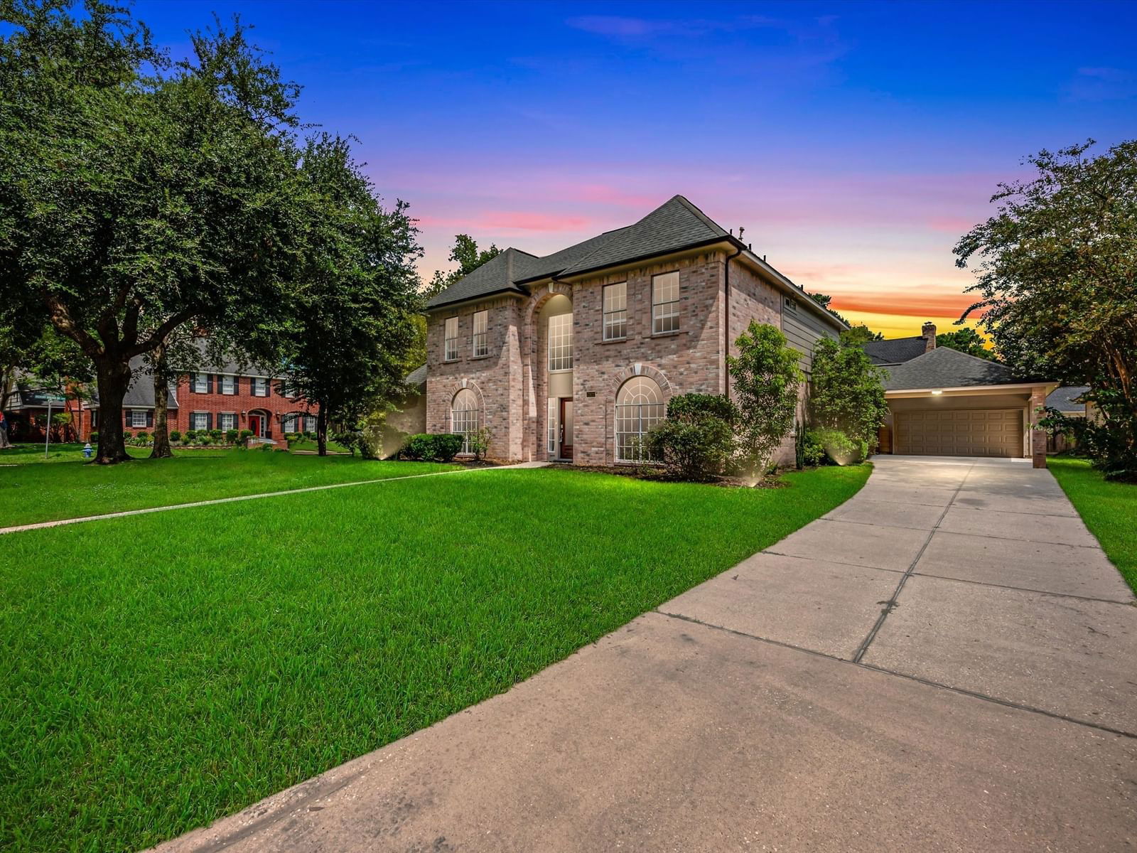 Real estate property located at 2122 Mountain Lake, Harris, Kings Point Village Sec 03, Kingwood, TX, US