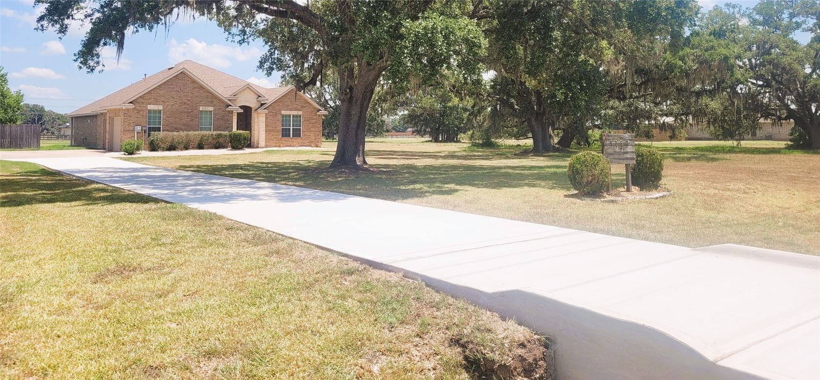 Real estate property located at 1132 Quarter Horse, Brazoria, Bar X Ranch Sec 2, Angleton, TX, US