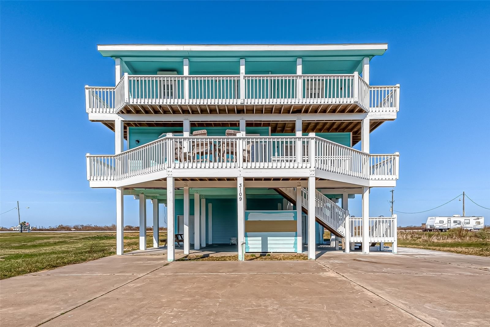 Real estate property located at 3109 Diane, Galveston, Cobbs Cove 87, Crystal Beach, TX, US