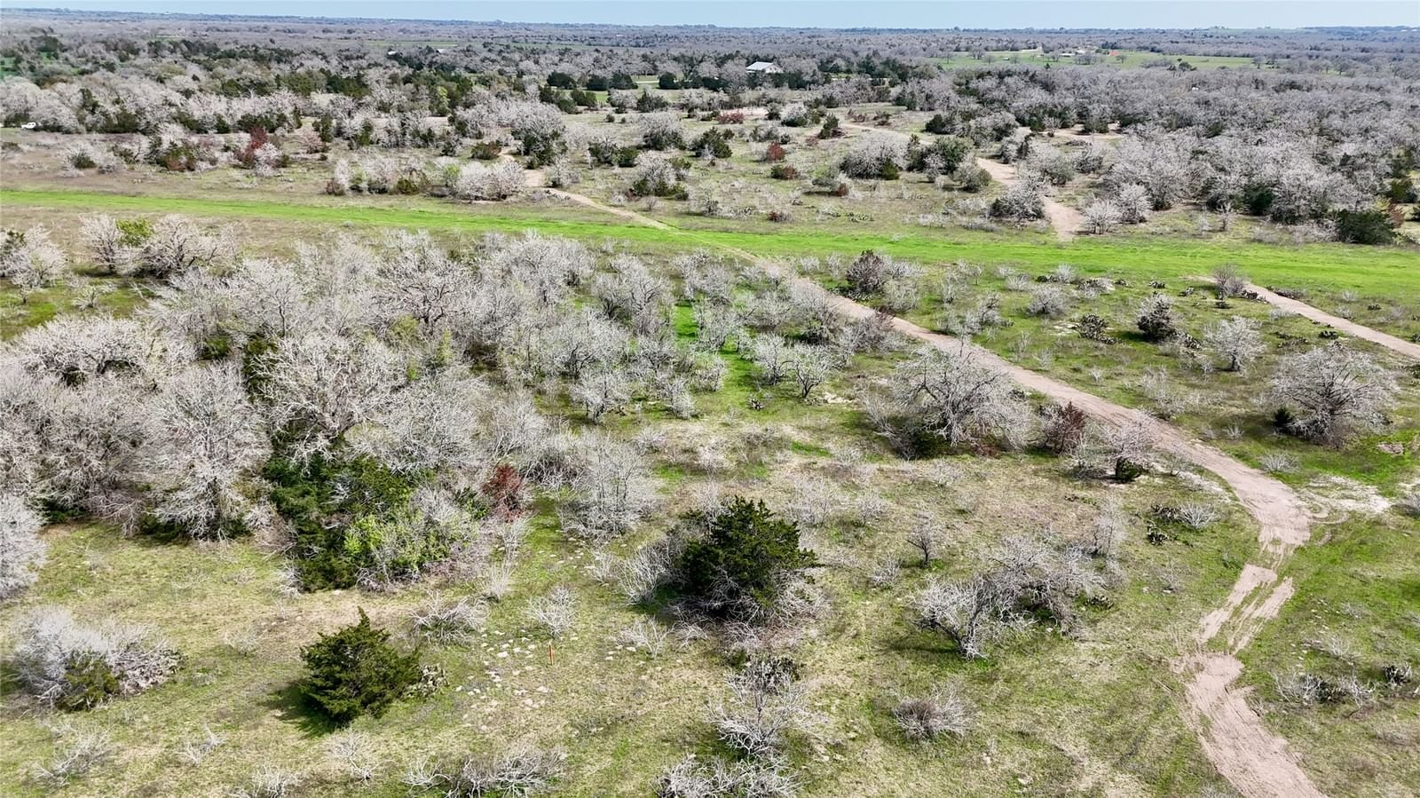 Real estate property located at 3094 County Rd 397, Gonzales, T Barnes Surv Abs #112, Moulton, TX, US
