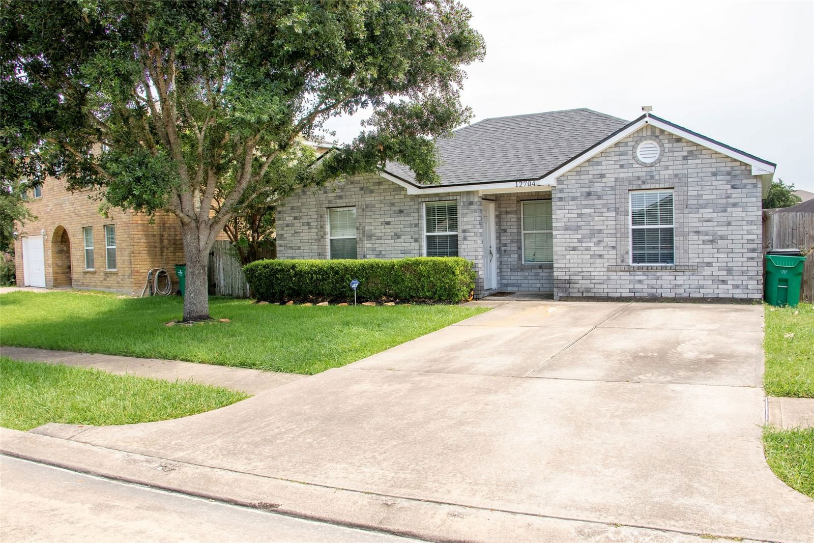 Real estate property located at 12704 Rio Grande, Brazoria, Cold River Ranch Ph 1, Rosharon, TX, US