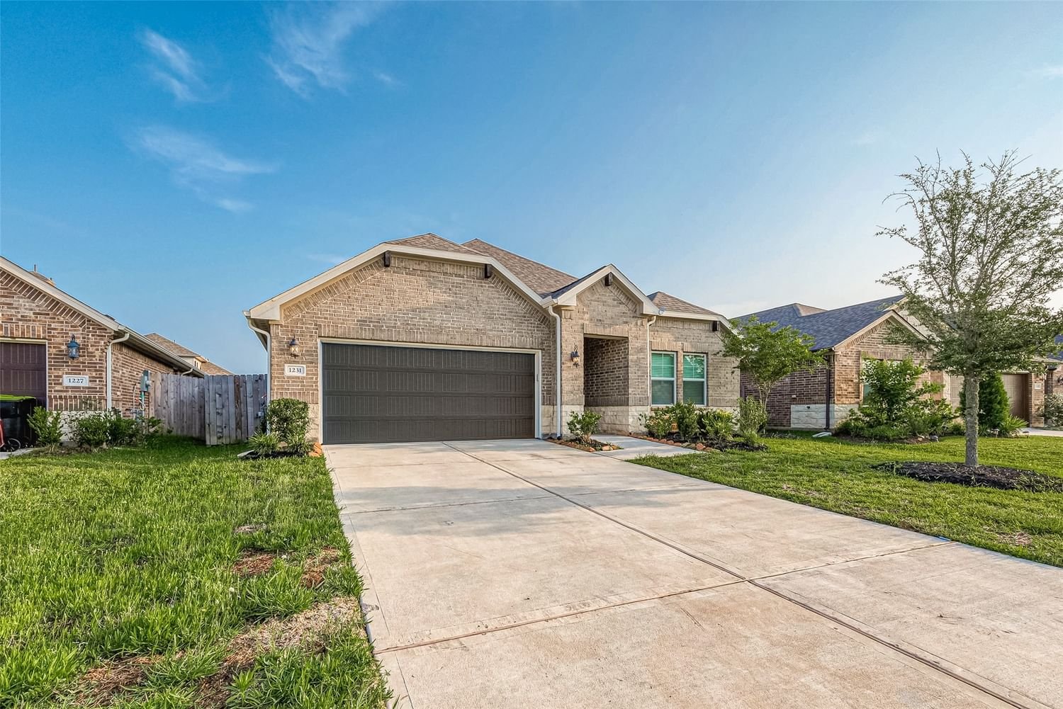 Real estate property located at 1231 Vine House Dr, Fort Bend, Mandola Farms, Richmond, TX, US