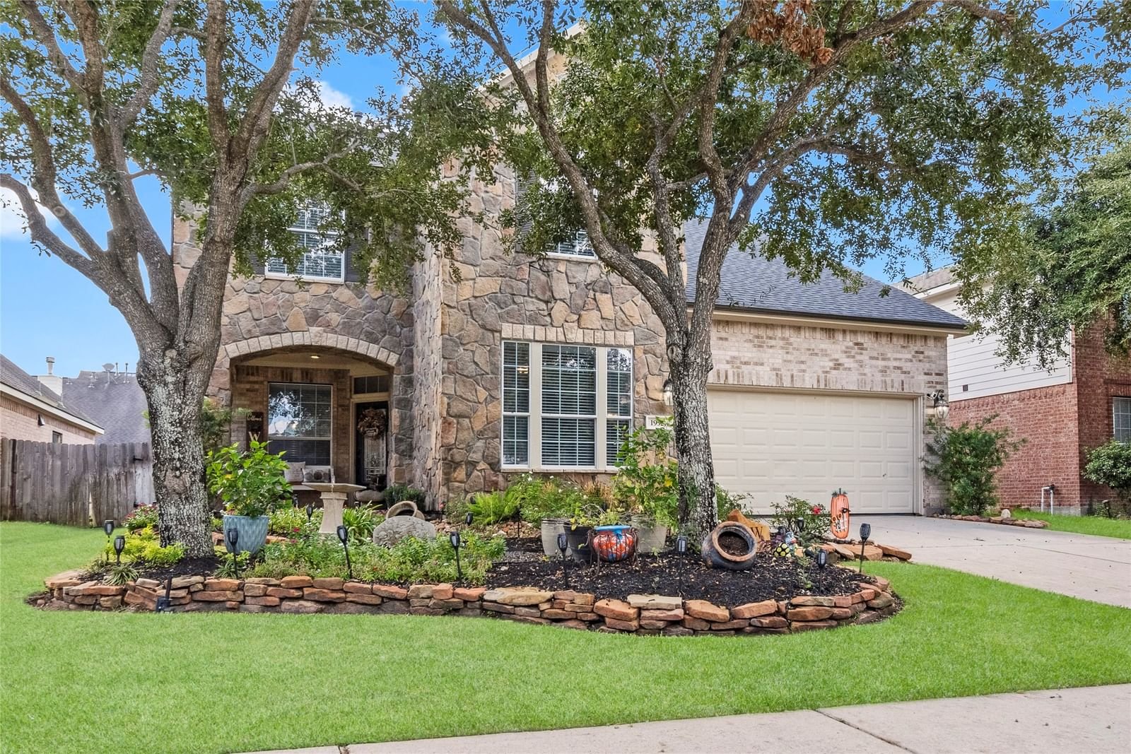 Real estate property located at 19527 Country Canyon, Harris, Country Lake Estates Sec 02, Spring, TX, US