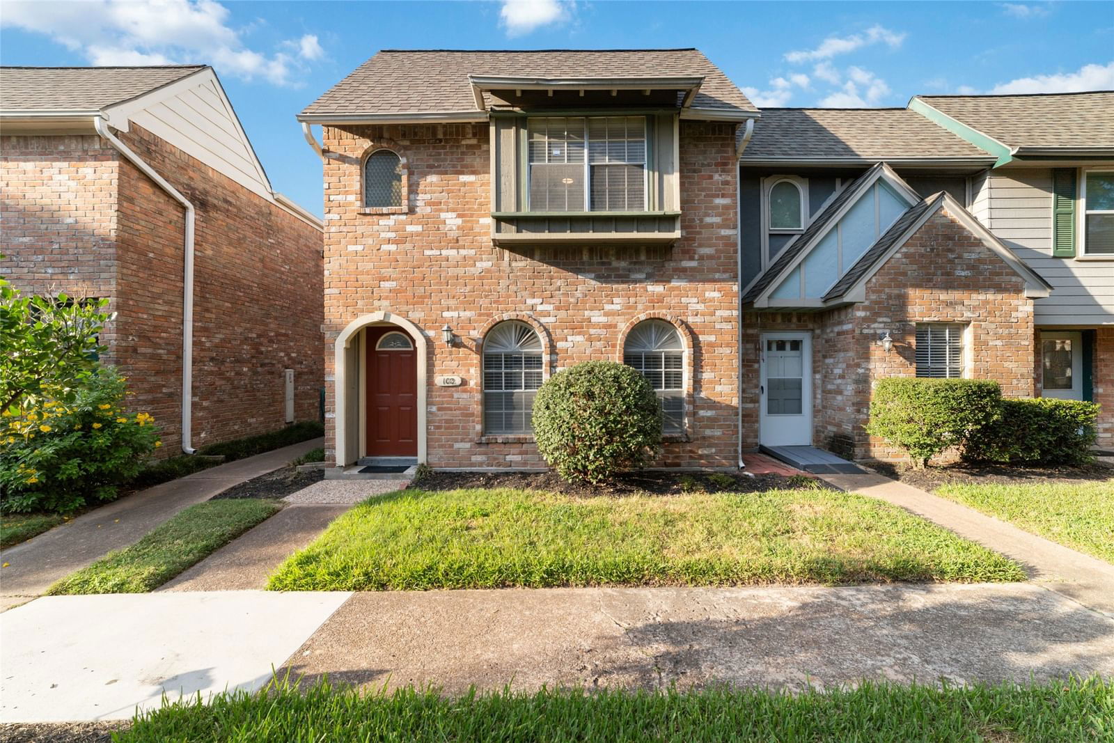 Real estate property located at 11002 Hammerly #102, Harris, Hammerly Woods Condo 02, Houston, TX, US