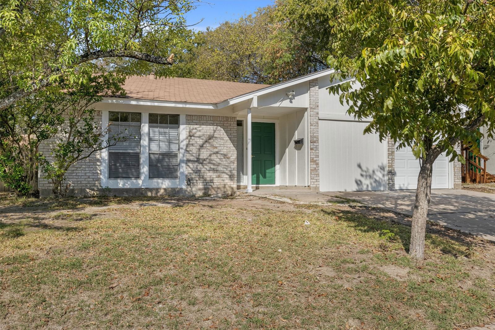 Real estate property located at 9900 Woodglen, Travis, Windsor Village, Austin, TX, US