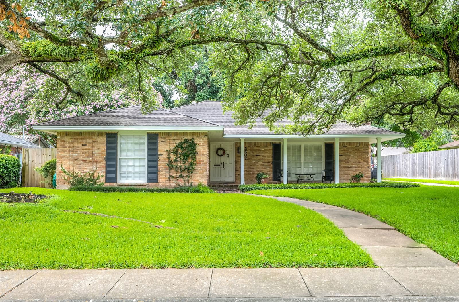 Real estate property located at 3607 Dumbarton, Harris, Braes Heights, Houston, TX, US