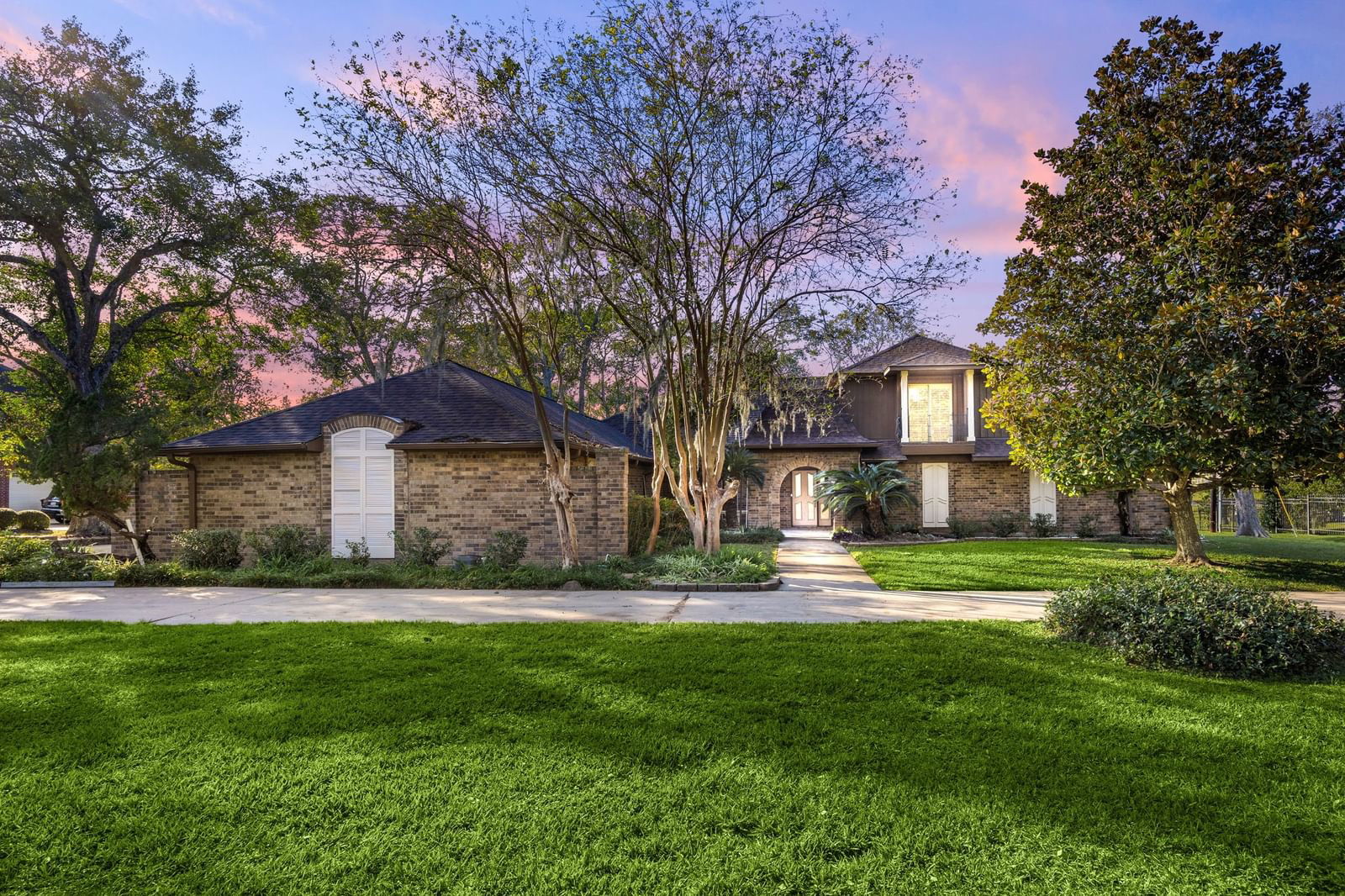 Real estate property located at 6521 Broad Oaks, Fort Bend, Rolling Oaks, Richmond, TX, US