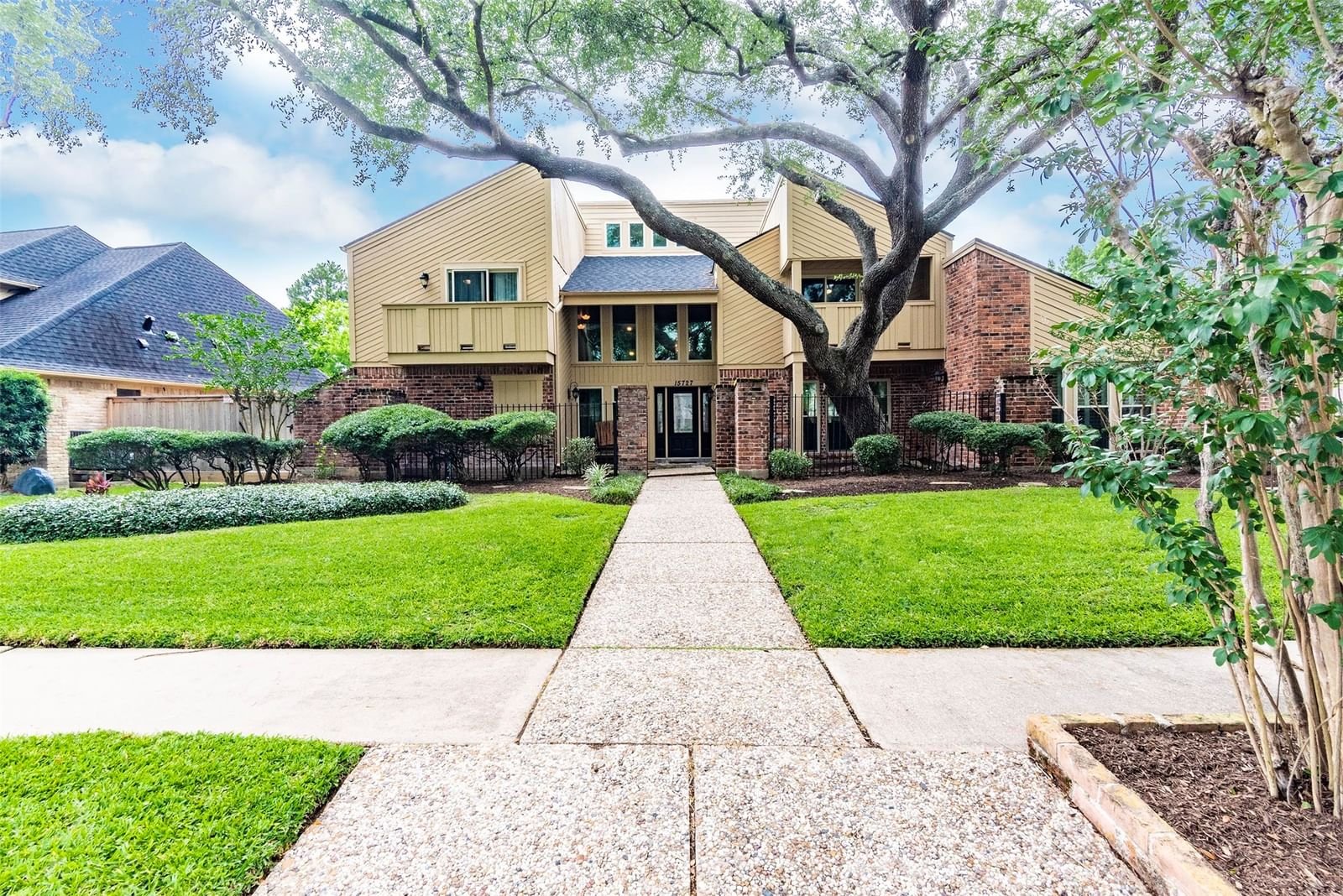 Real estate property located at 15727 Craighurst, Harris, Brook Forest Sec 03, Houston, TX, US