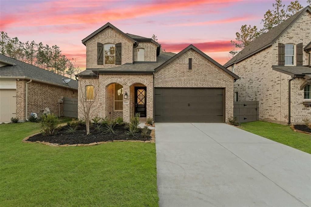 Real estate property located at 15927 Golden Trails, Montgomery, Conroe, TX, US