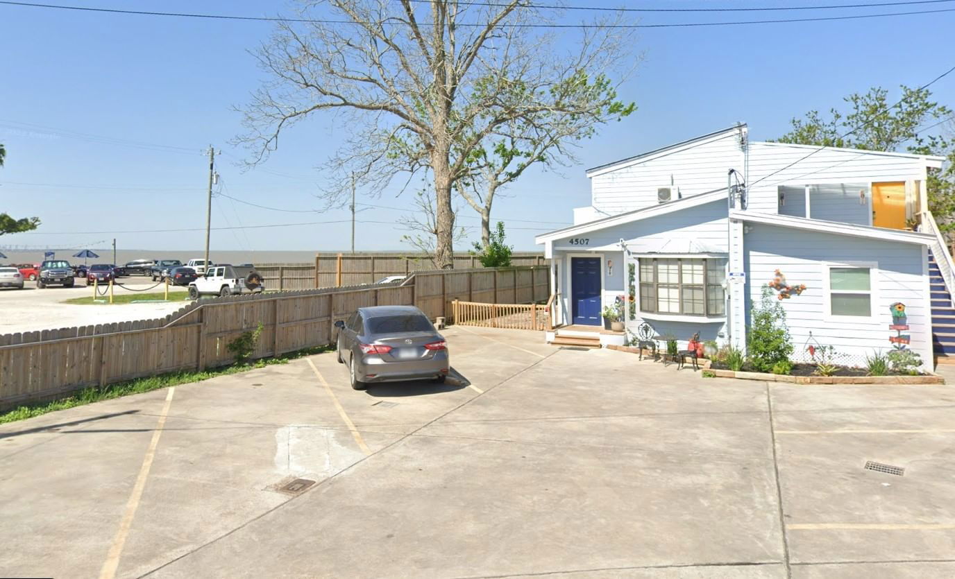 Real estate property located at 4507 W Bayshore drive, Galveston, Clifton By The Sea, Bacliff, TX, US
