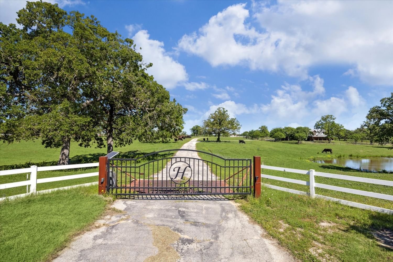 Real estate property located at 10680 County Road 244, Burleson, N/A, Caldwell, TX, US