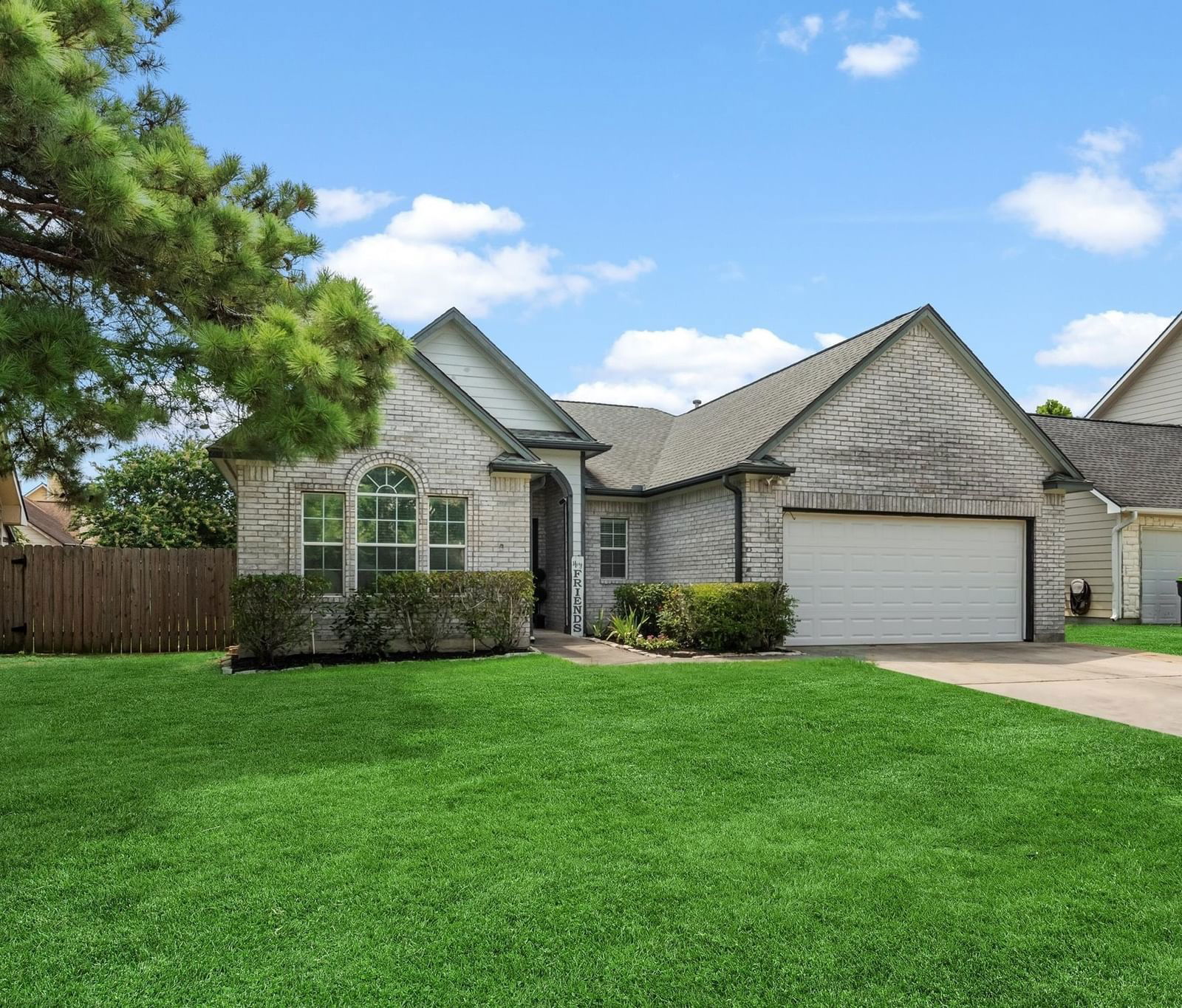 Real estate property located at 1414 Joseph, Harris, Cherry Meadows, Tomball, TX, US