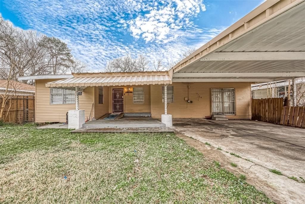 Real estate property located at 7118 Laura Koppe, Harris, Rosewood Estates, Houston, TX, US