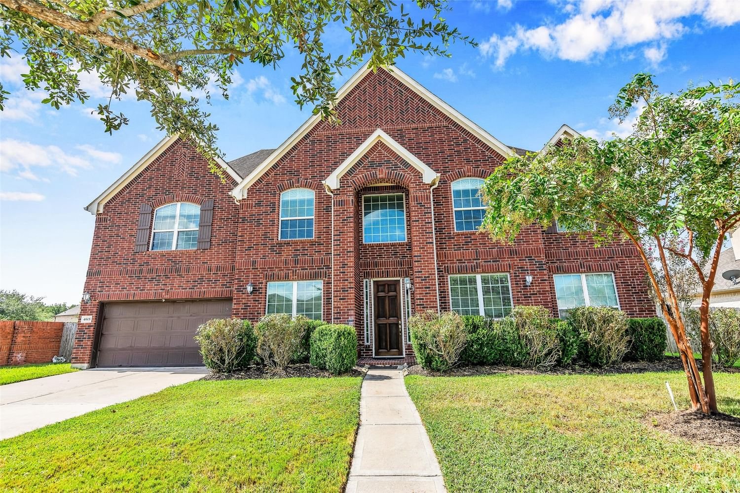 Real estate property located at 4615 Hollow Chase, Fort Bend, Ivory Ridge At Riverstone Sec 1, Sugar Land, TX, US