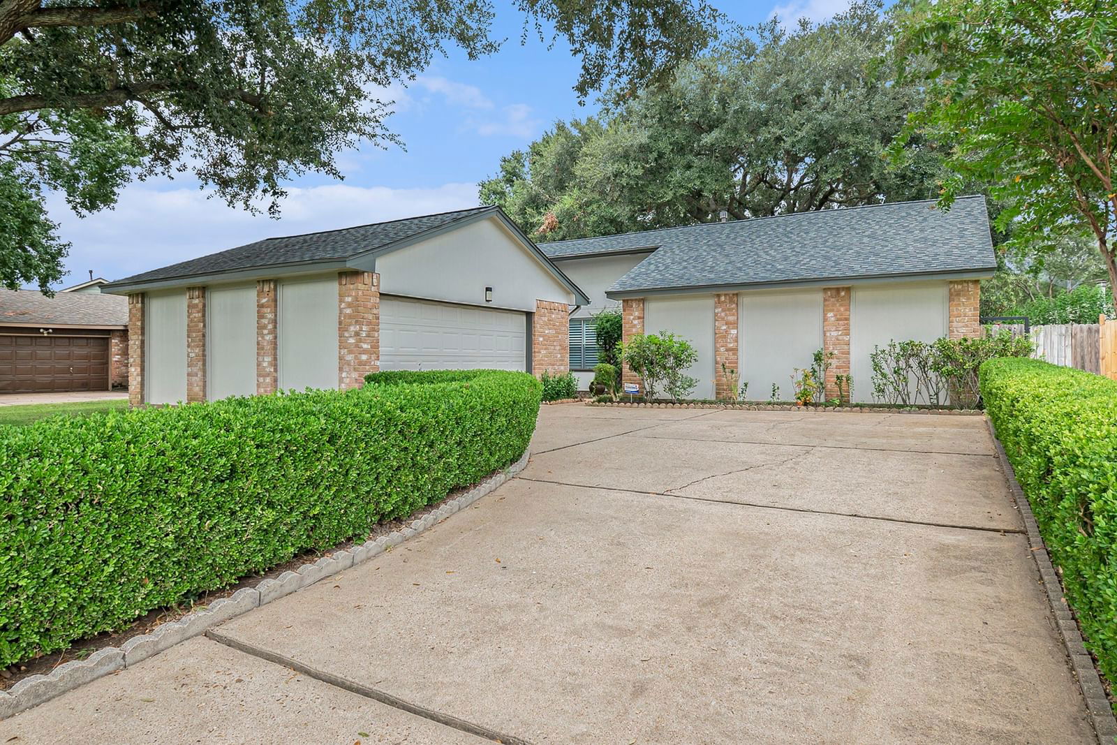 Real estate property located at 7911 Tamayo, Fort Bend, Mission Bend San Miguel, Houston, TX, US