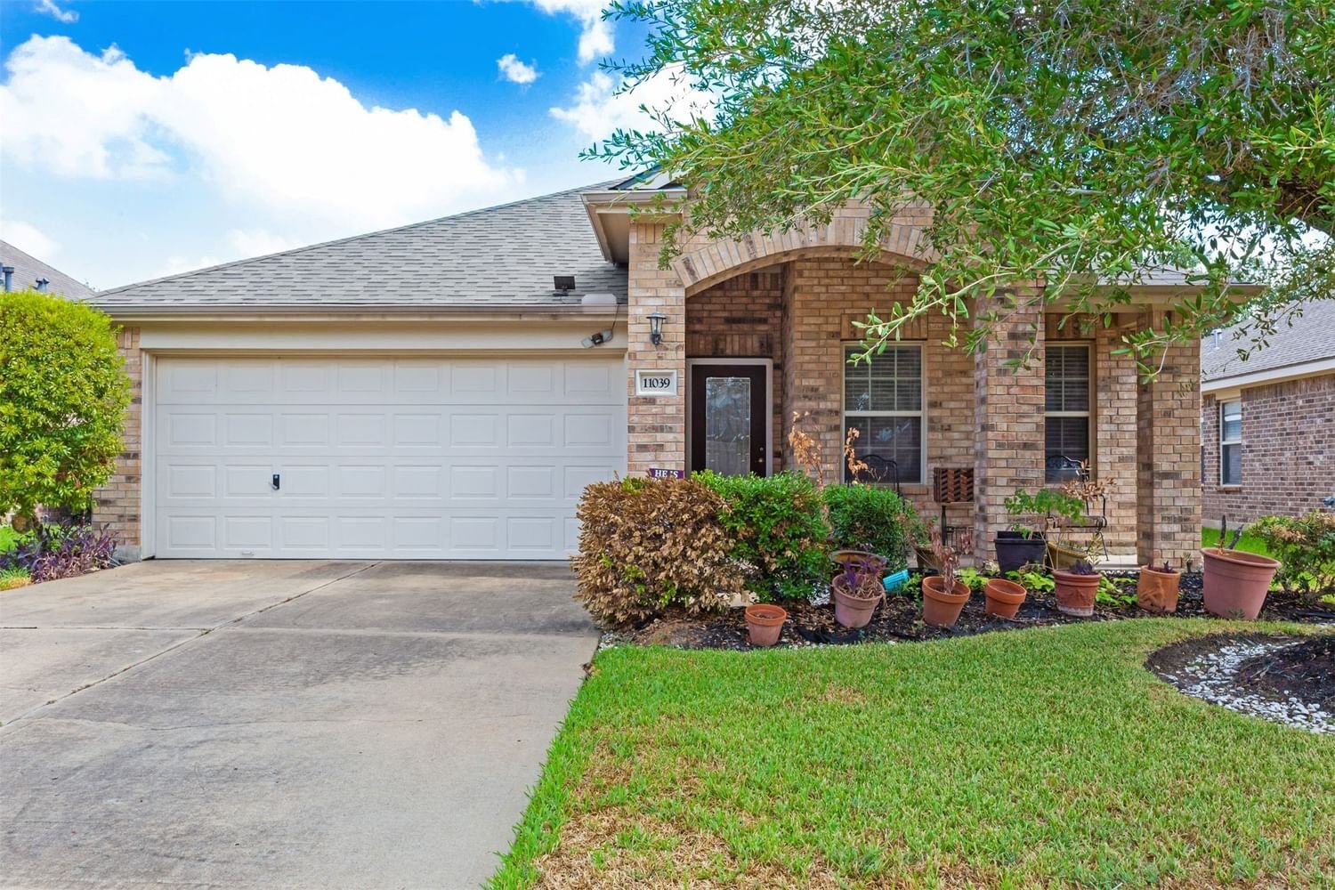 Real estate property located at 11039 Overland Trail, Fort Bend, Richmond, TX, US
