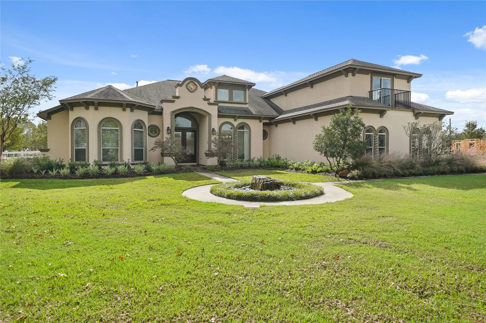 Real estate property located at 6302 Carriagewood, Fort Bend, Bridlewood Estates Sec 1, Richmond, TX, US