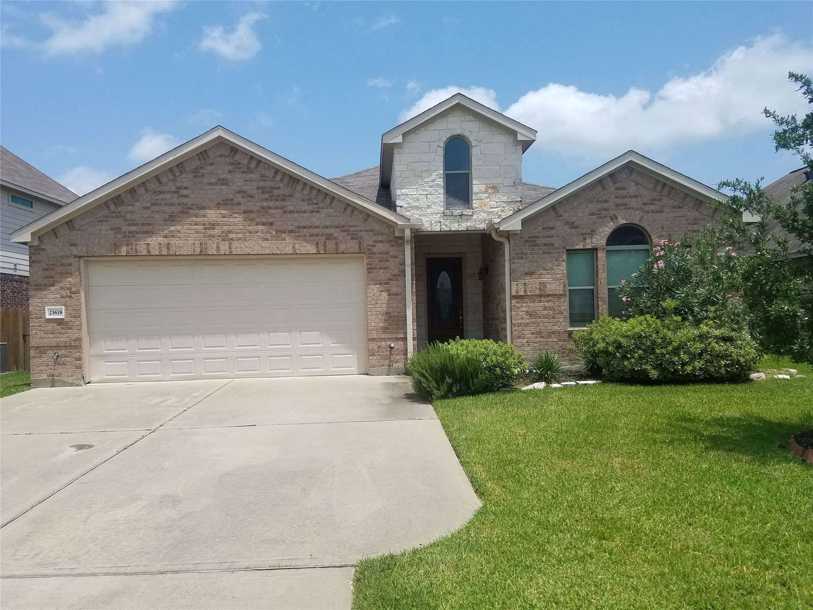 Real estate property located at 23618 Starbridge, Fort Bend, PARKWAY LAKES, Richmond, TX, US