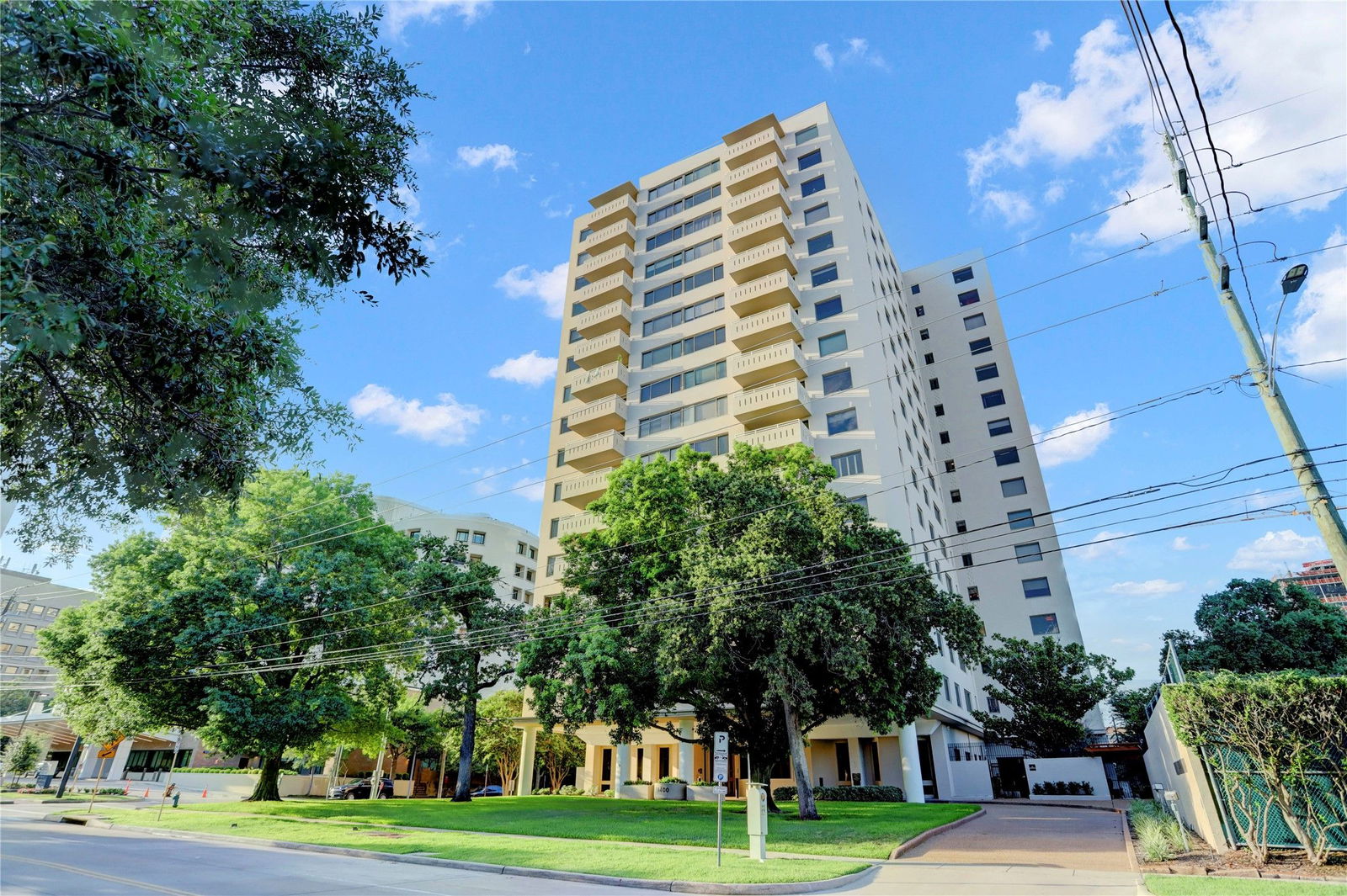 Real estate property located at 1400 Hermann #3A, Harris, Houston, TX, US