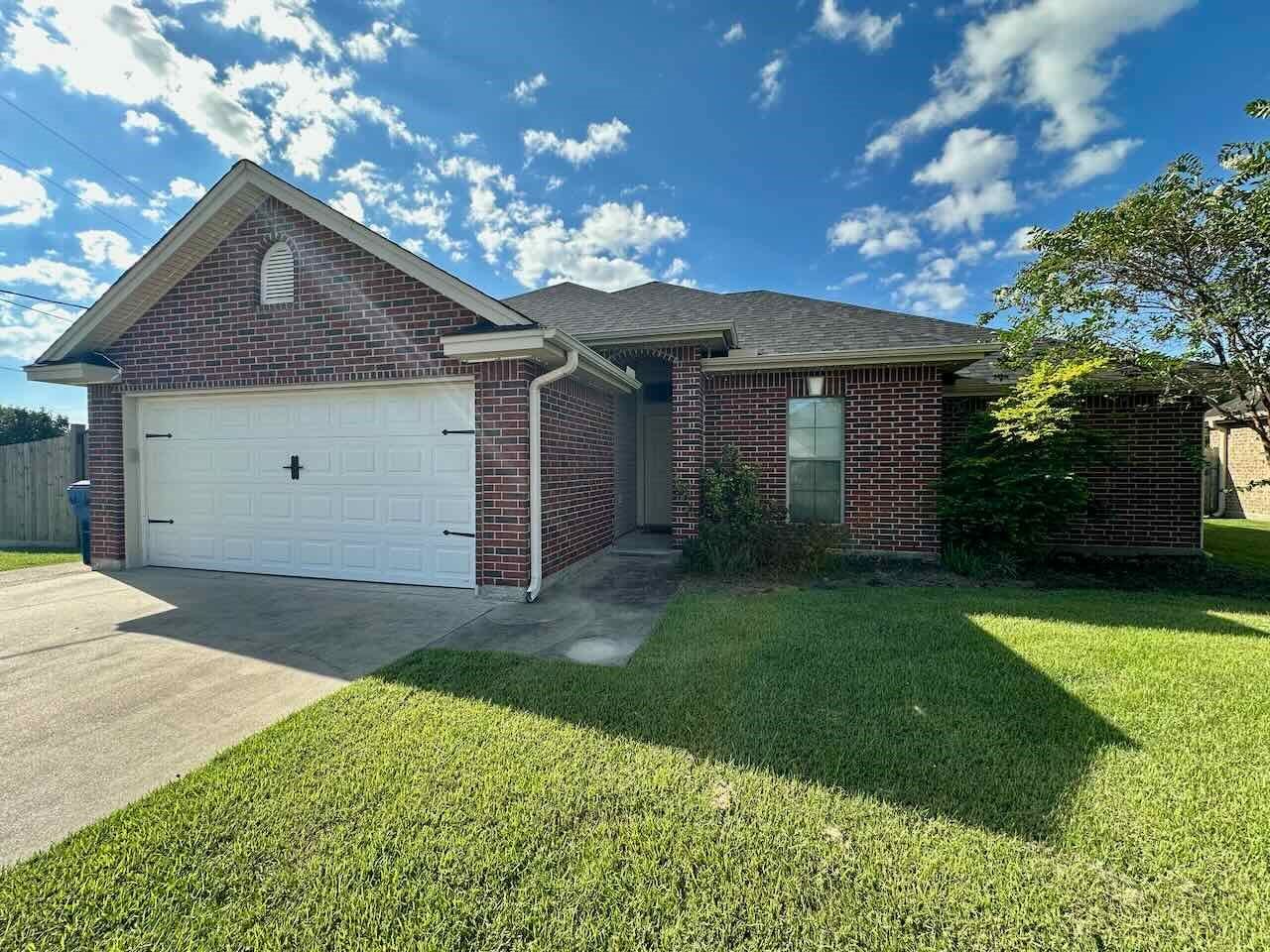 Real estate property located at 5385 Westchase, Hardin, Westwood Sec 07, Lumberton, TX, US