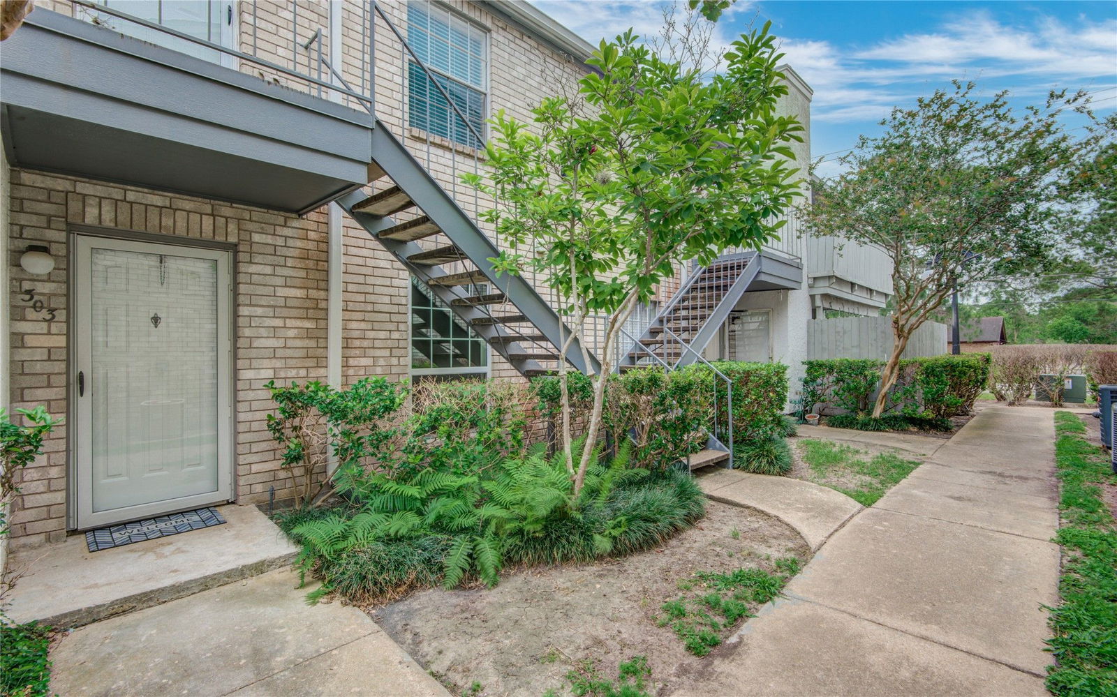 Real estate property located at 8787 Brae Acres #303, Harris, Houston, TX, US