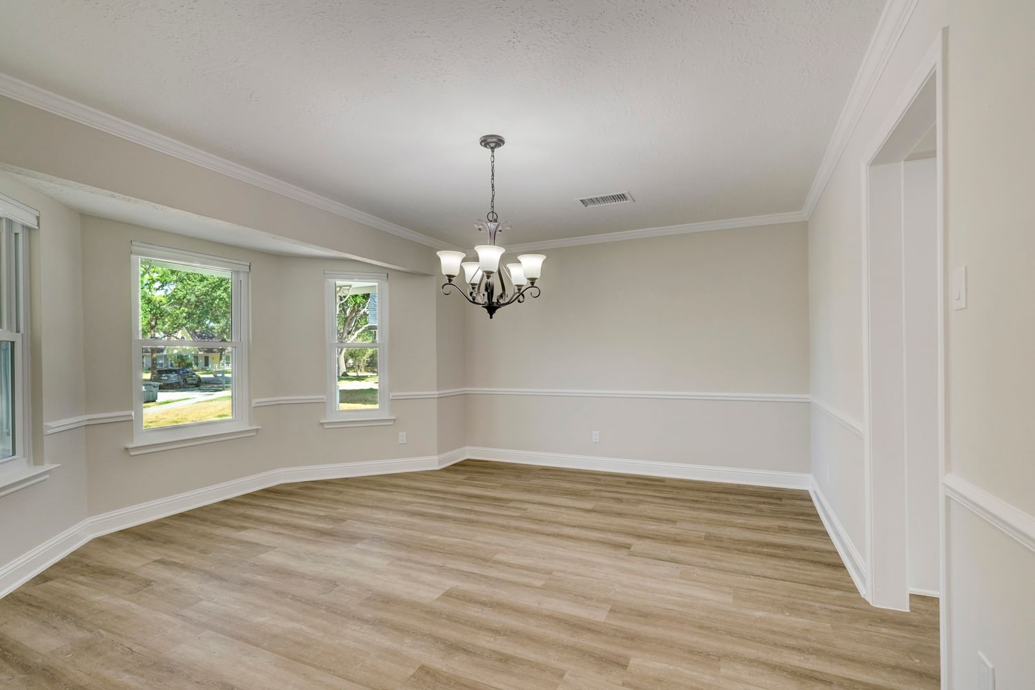 Real estate property located at 15411 Woodcote, Harris, Houston, TX, US