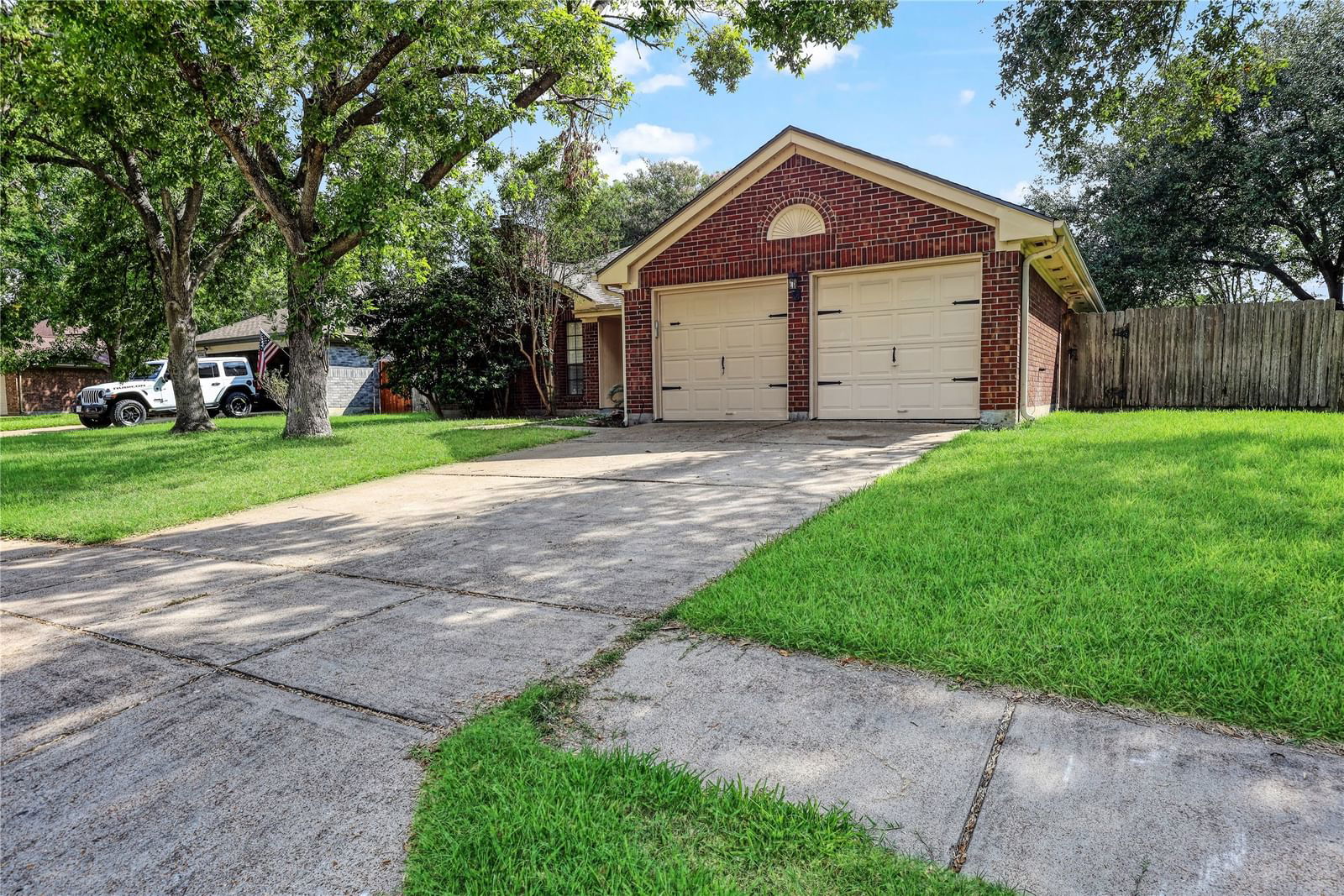 Real estate property located at 2515 Chestnut, Brazoria, Southwyck, Pearland, TX, US