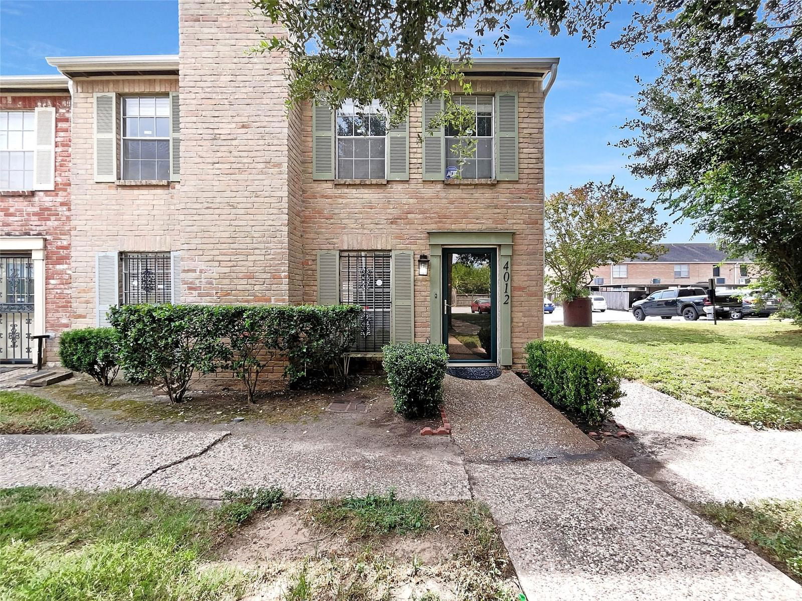 Real estate property located at 4012 Belle Park, Harris, Belle Park T/H Ph 05, Houston, TX, US