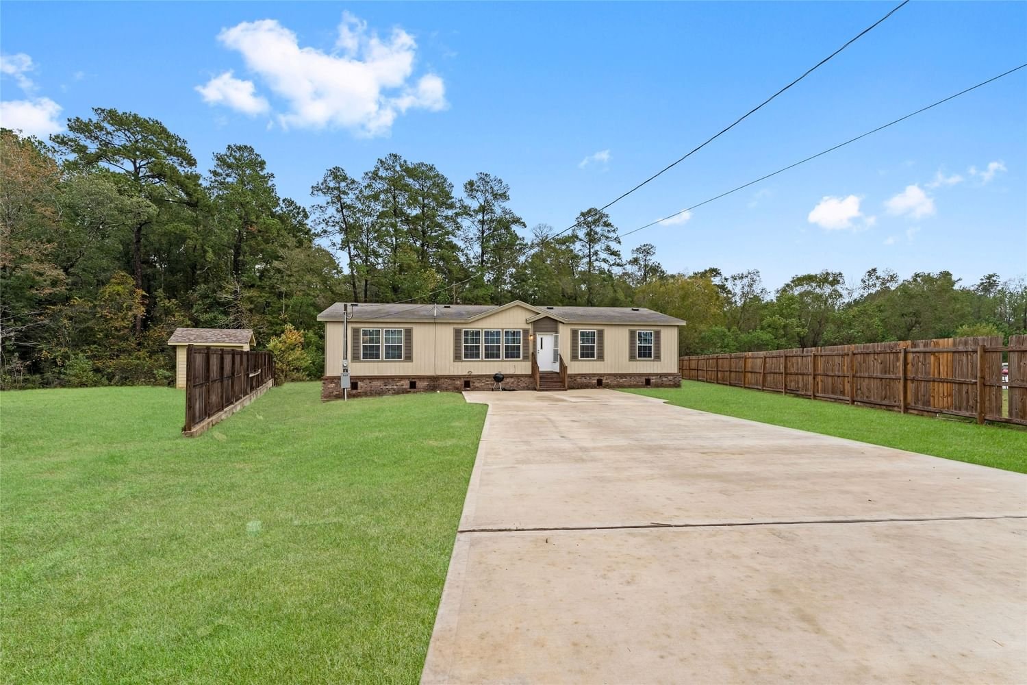 Real estate property located at 7137 Forest Trace, Montgomery, Forest Trace 03, Conroe, TX, US