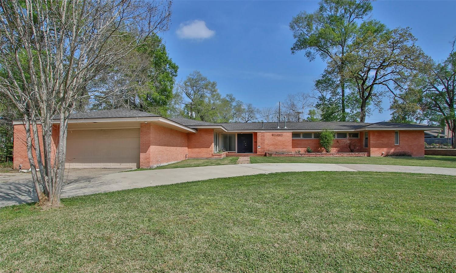 Real estate property located at 1610 Shady Oaks, Montgomery, Shady Oaks, Conroe, TX, US