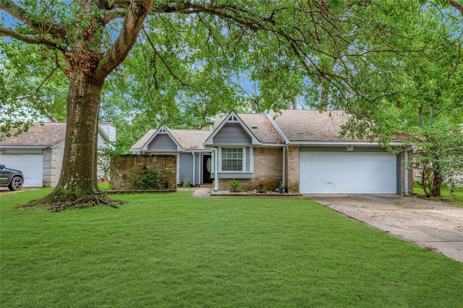 Real estate property located at 3226 Silver Falls, Harris, Hunters Rdg Village Sec 01, Houston, TX, US