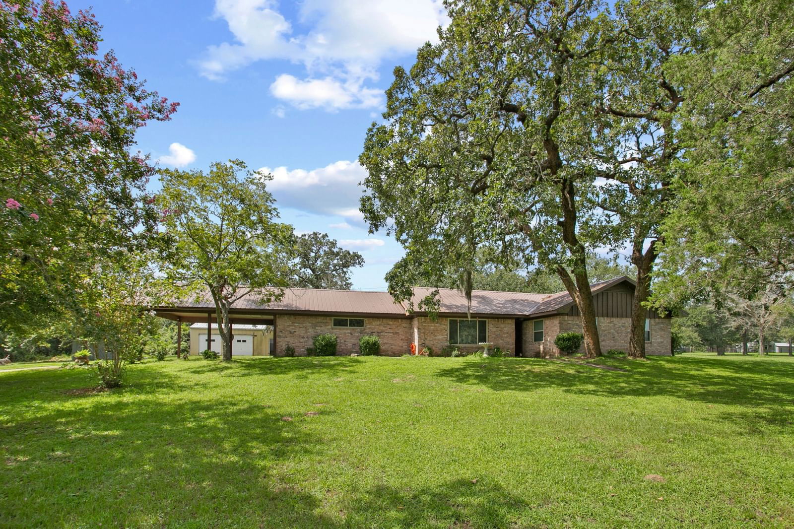 Real estate property located at 8591 HWY 159 W, Austin, N/A, Bellville, TX, US