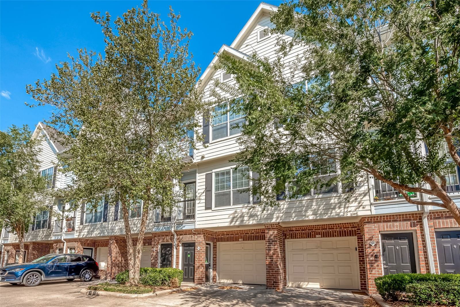 Real estate property located at 9200 Westheimer #1103, Harris, Piney Point Place Condo, Houston, TX, US